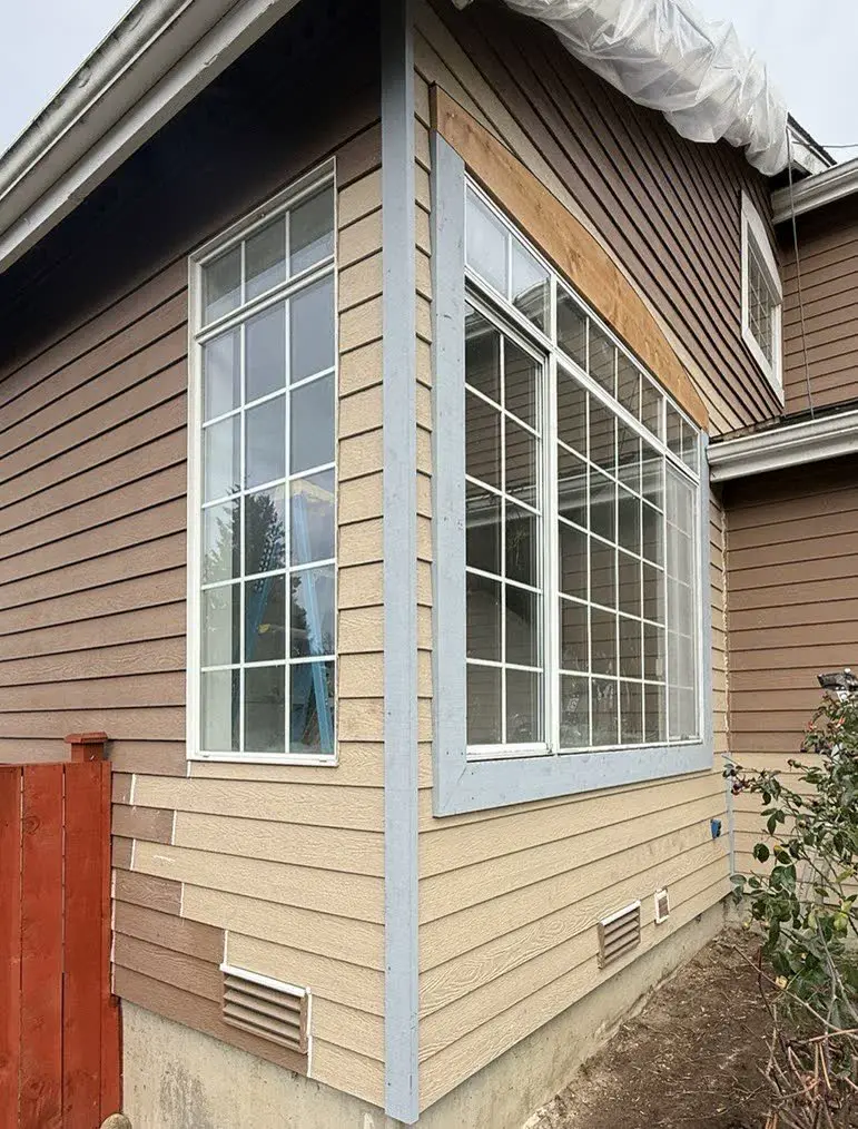 Rotted siding corner repair