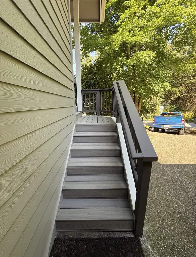 New entry stairs